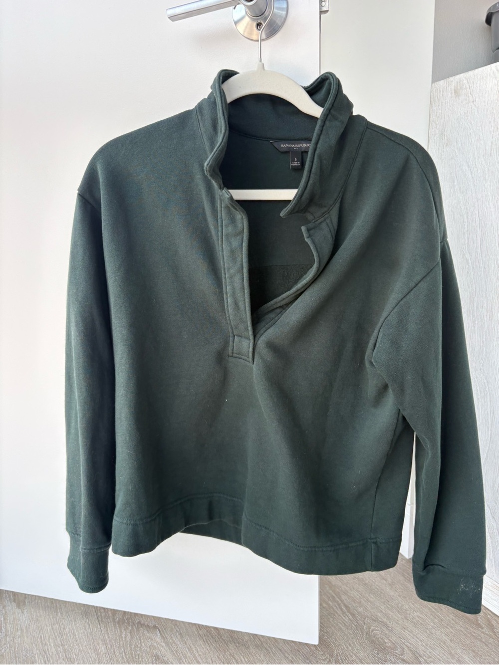 Banana Republic Dark Green Boxy Mock Neck Pullover